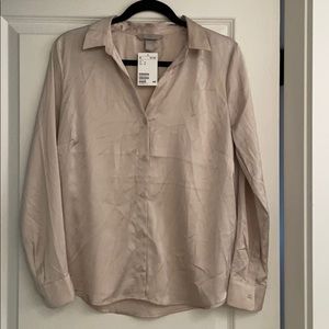 H&M long sleeve button up blouse